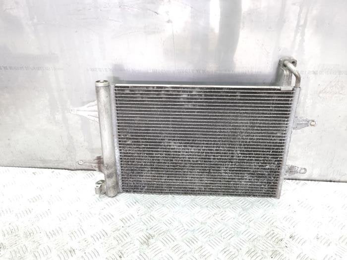 Condensateur clim d'un Volkswagen Polo, Autos : Pièces & Accessoires, Autres pièces automobiles, Volkswagen, Utilisé, 3 mois de garantie
