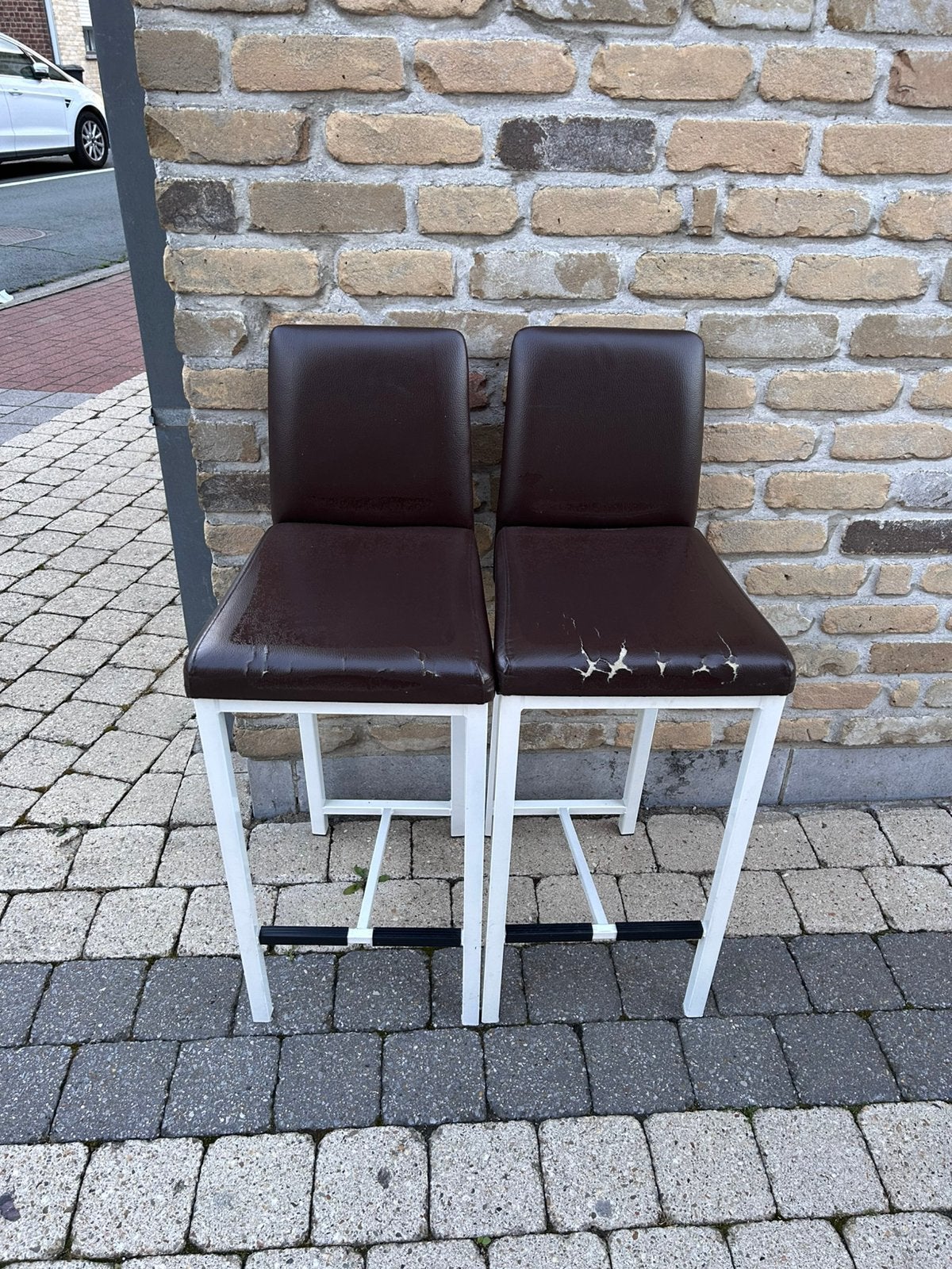 2 barkrukken, Ophalen, Gebruikt, Met voetsteun, Leer