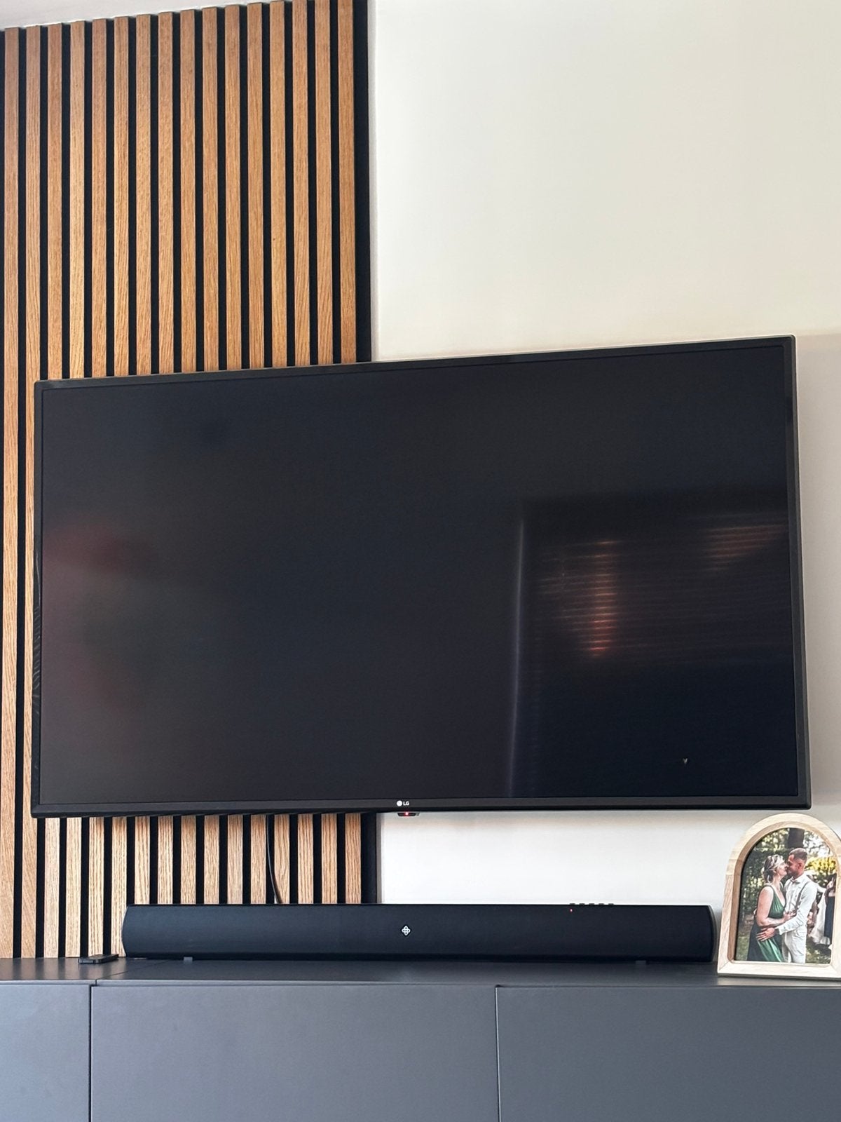 LG TV, TV, Hi-fi & Vidéo, Télévisions, 40 à 60 cm, LCD, Comme neuf, Enlèvement