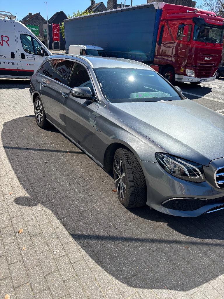 Mercedes E 300 DE Break / hybride diesel / 2020 / topstaat, Auto's, Automaat, Achterwielaandrijving, 4 cilinders, Leder