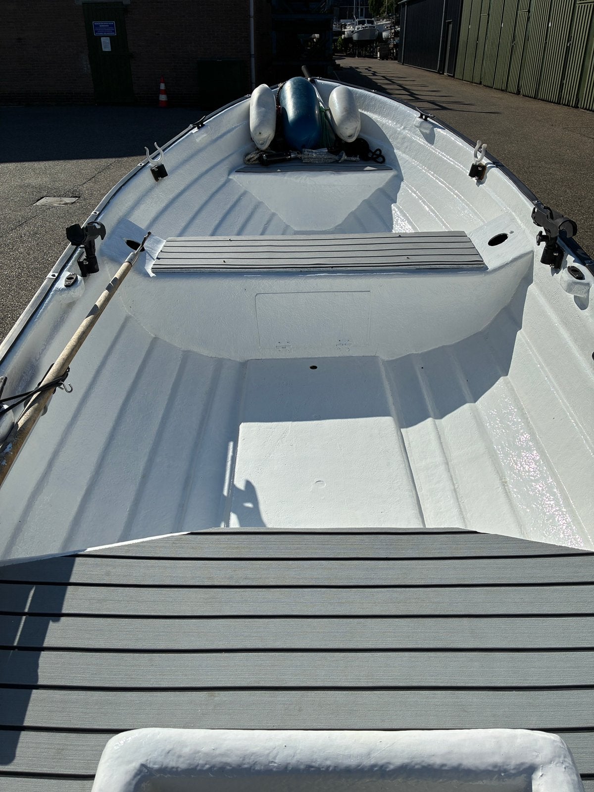 Complete set - vaarklaar: Boot, trailer en Yamaha 4pk 4-takt, Watersport en Boten, Vis- en Consoleboten, Ophalen, 4 m, Tot 10 pk