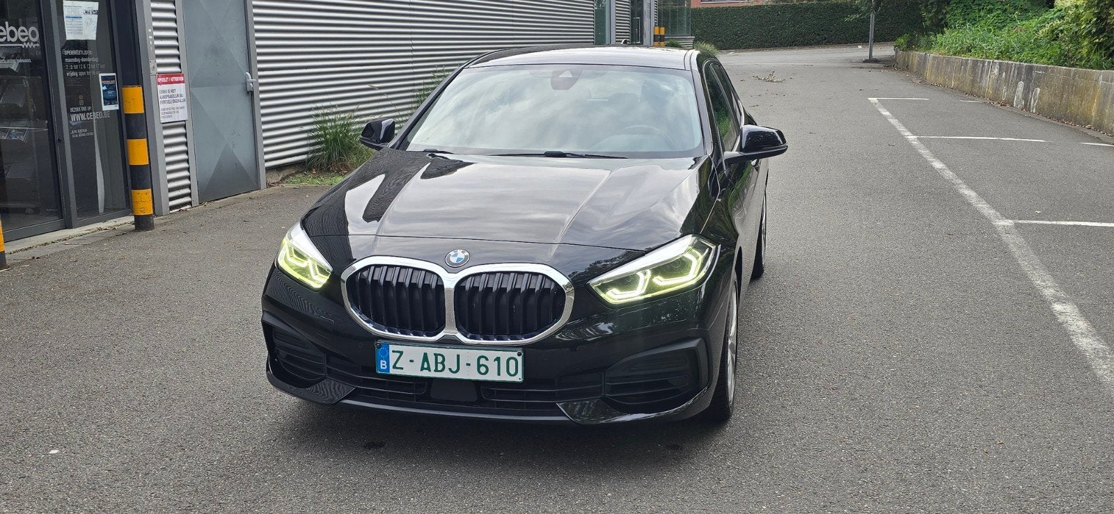 2020 bmw 1 serie 1.5 benzine 118i automaat  km87.000, Auto's, 1 Reeks, Euro 6, Bedrijf, 1499 cc