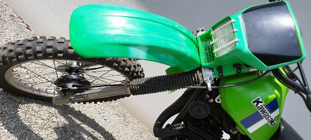 Ancienne moto d'enduro de collection KAWASAKI 175 KDX 1981, Motos, Occasion, Particulier, Enduro, 175 cm³