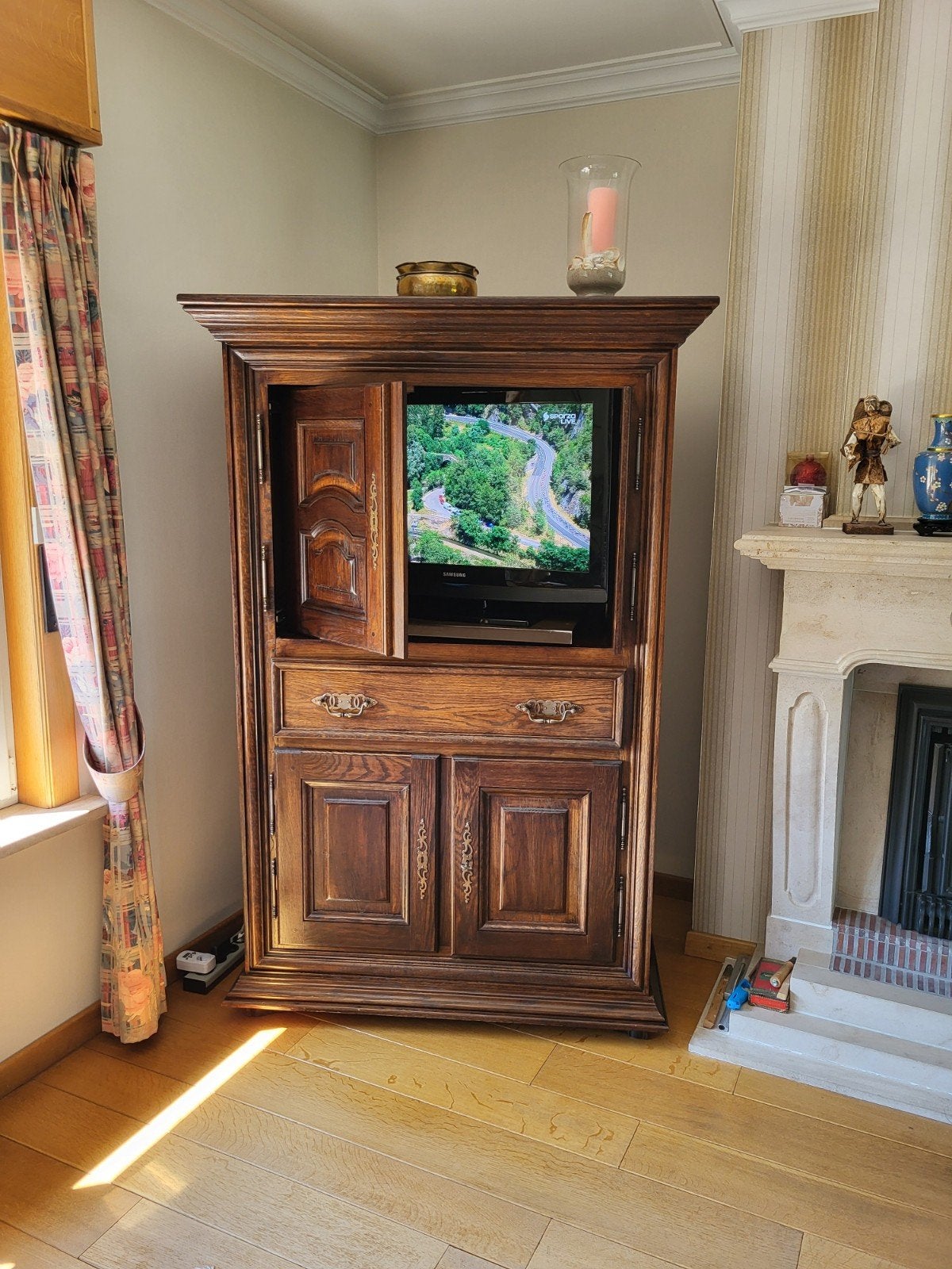 Meuble TV en chêne à vendre, Maison & Meubles, Enlèvement ou Envoi