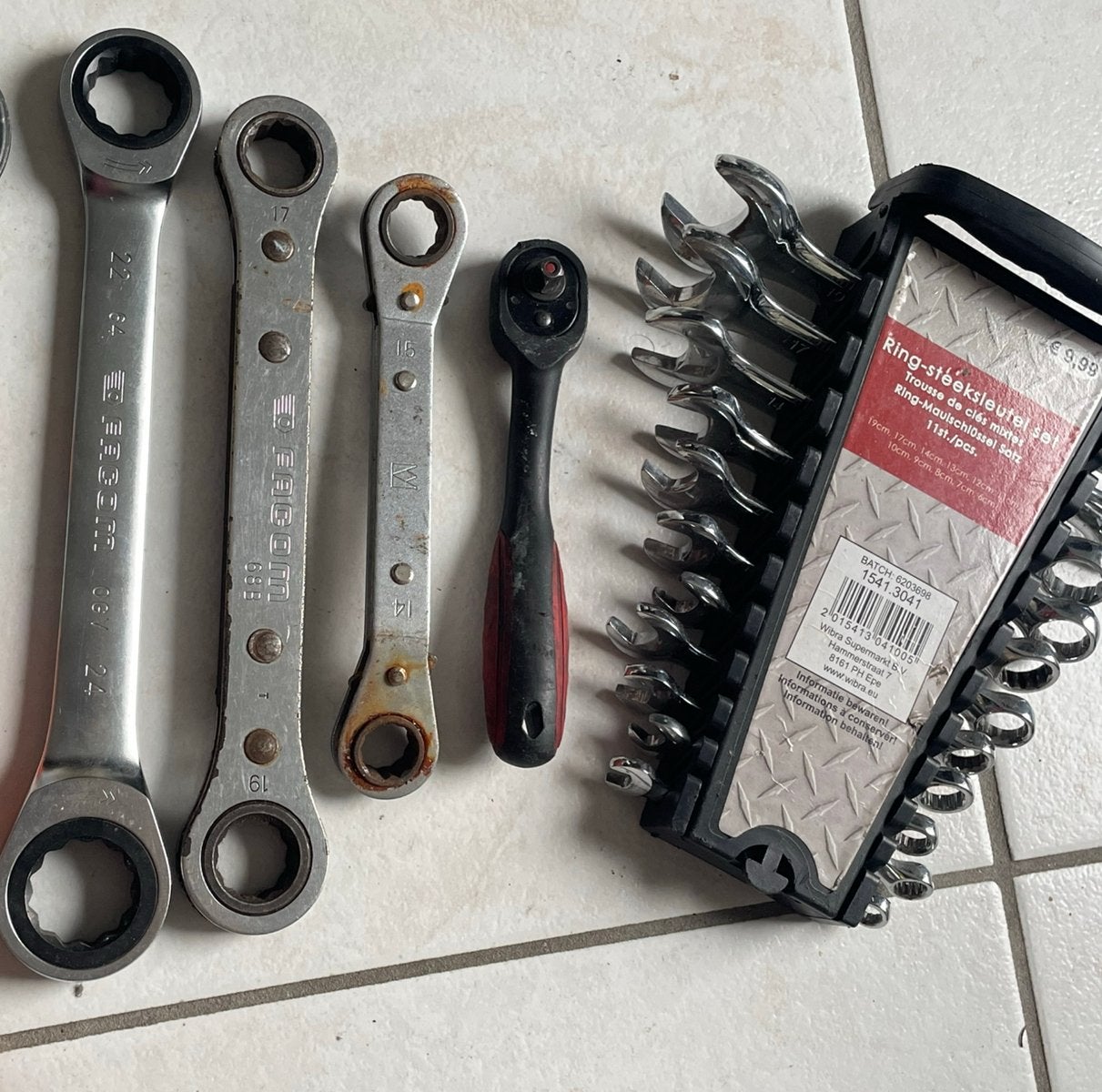Clés, Bricolage & Construction, Enlèvement ou Envoi