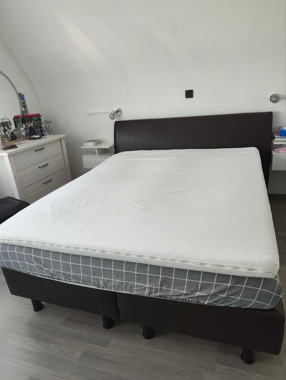 topmatras, Ophalen