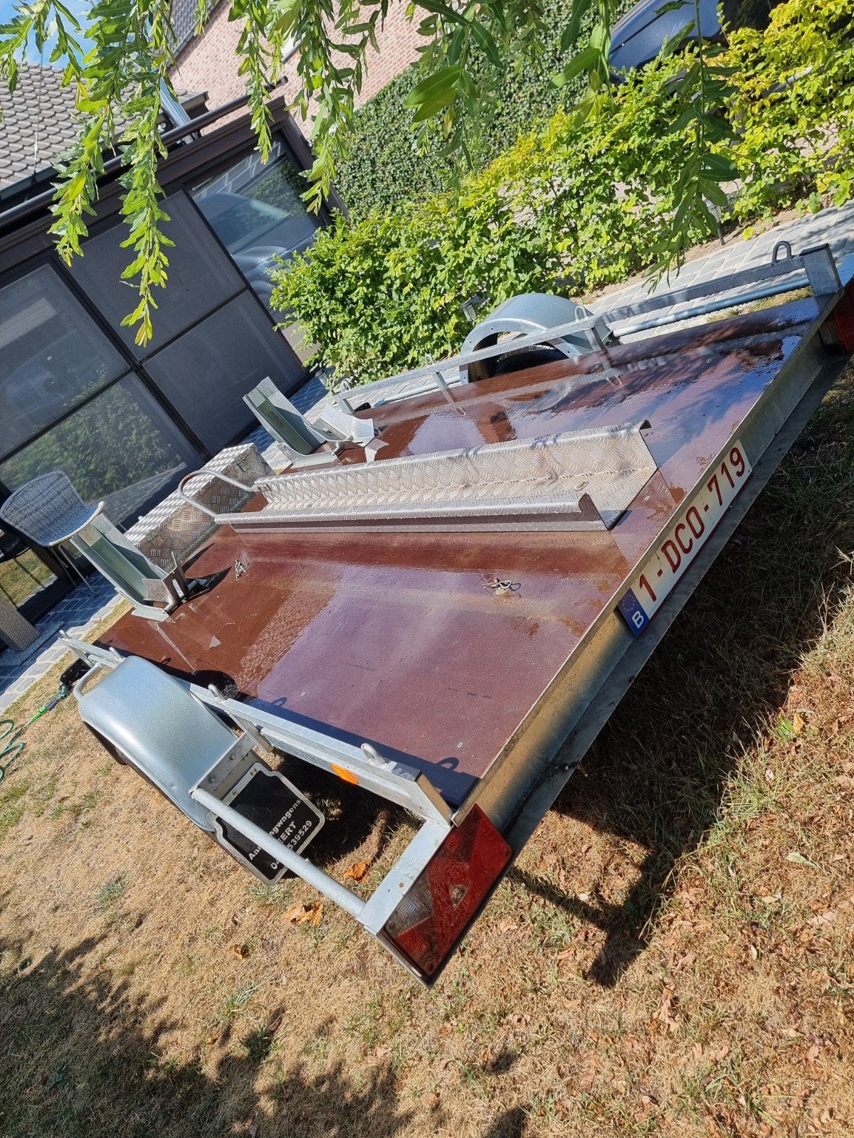 Motor aanhangwagen, Ophalen