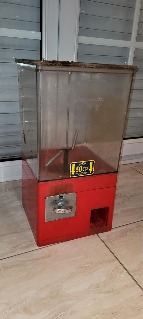 Kauwgomautomaat, Enlèvement