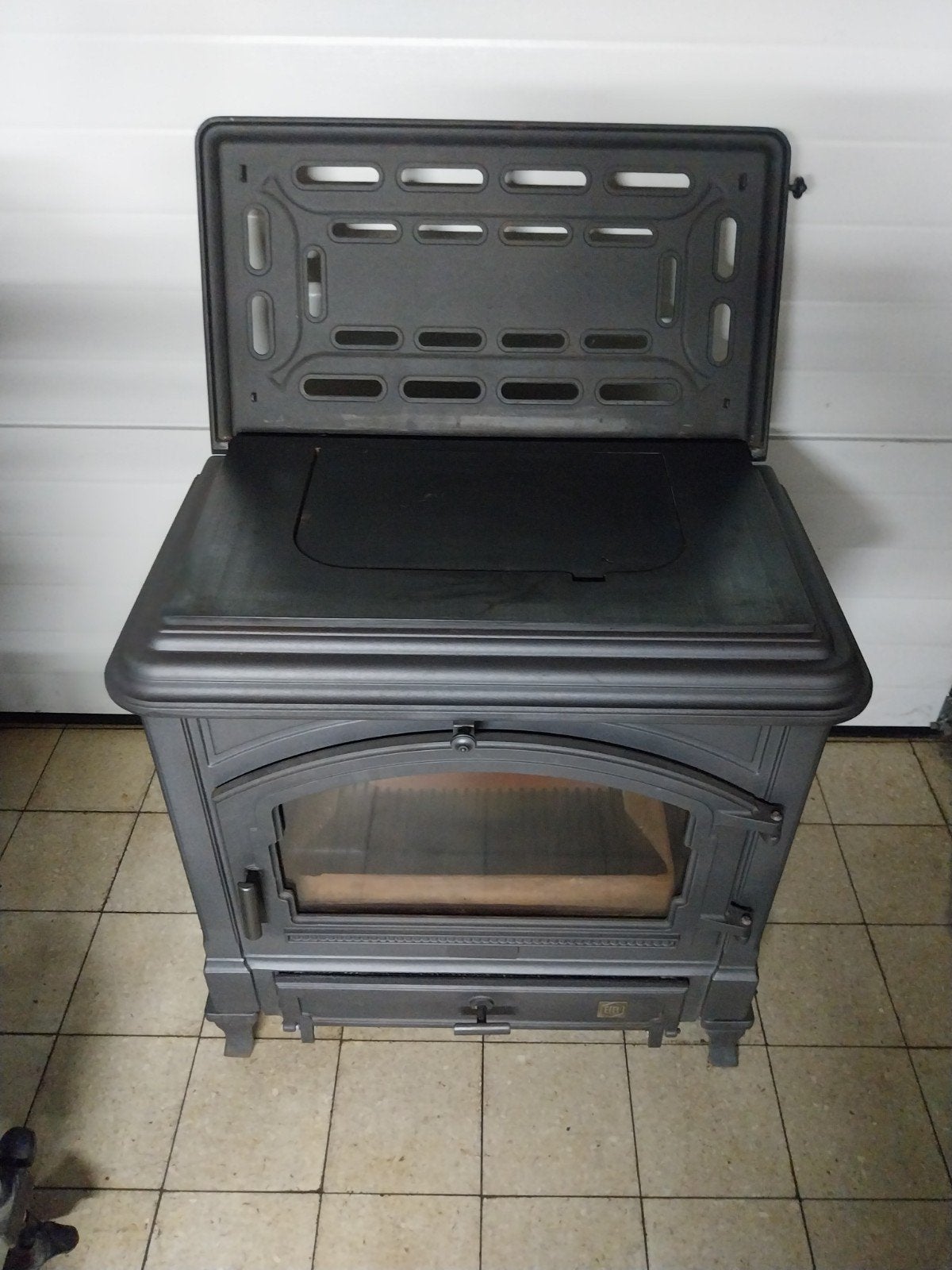 superbe grand poêle charbon et bois 16kw, 390metres. l, Maison & Meubles, Poêles, Enlèvement ou Envoi, Bois