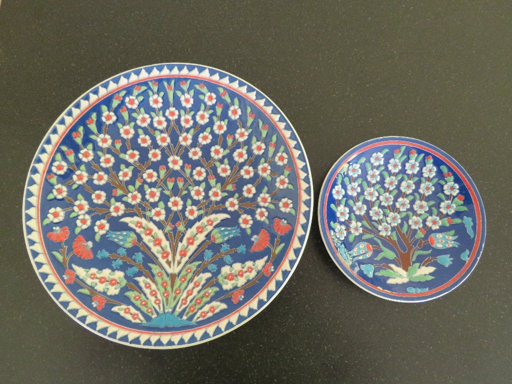 Assiettes murales en porcelaine Kutahya, lot de 2, 1980, Enlèvement ou Envoi