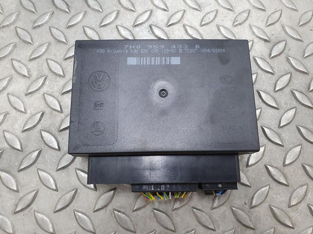 VOLKSWAGEN TRANSPORTER 1.9 TDI 300 MHD  COMPUTER ECU 2007, Enlèvement ou Envoi, Utilisé, Stiba membre