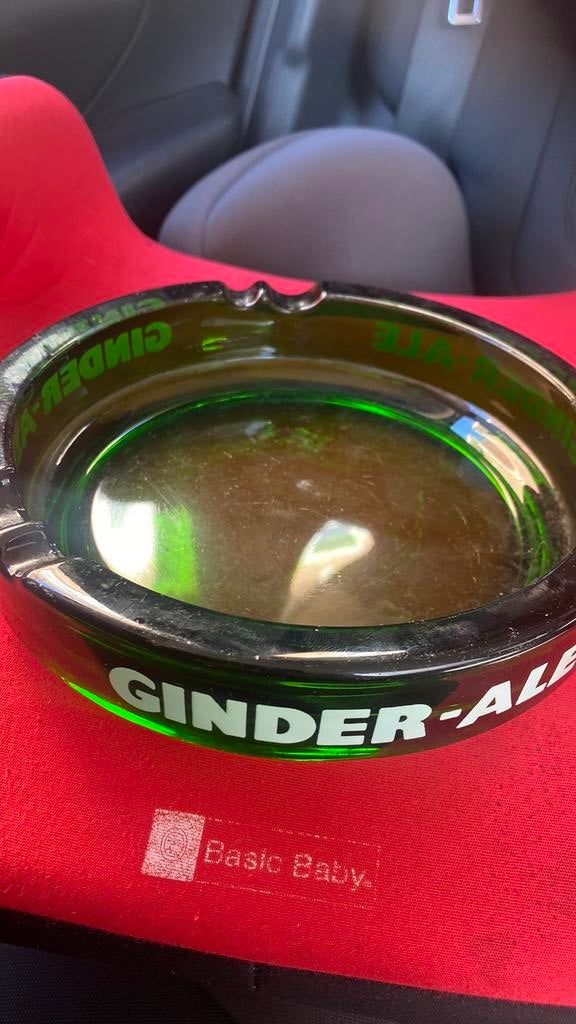 Ginder ale leuven grote asbak, Verzamelen, Biermerken, Ophalen, Zo goed als nieuw