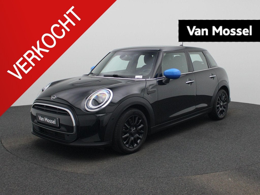 Mini Mini 5 door One NAVI | ECC | PDC | Bluetooth, Voorwielaandrijving, 75 kW, Stof, Gebruikt