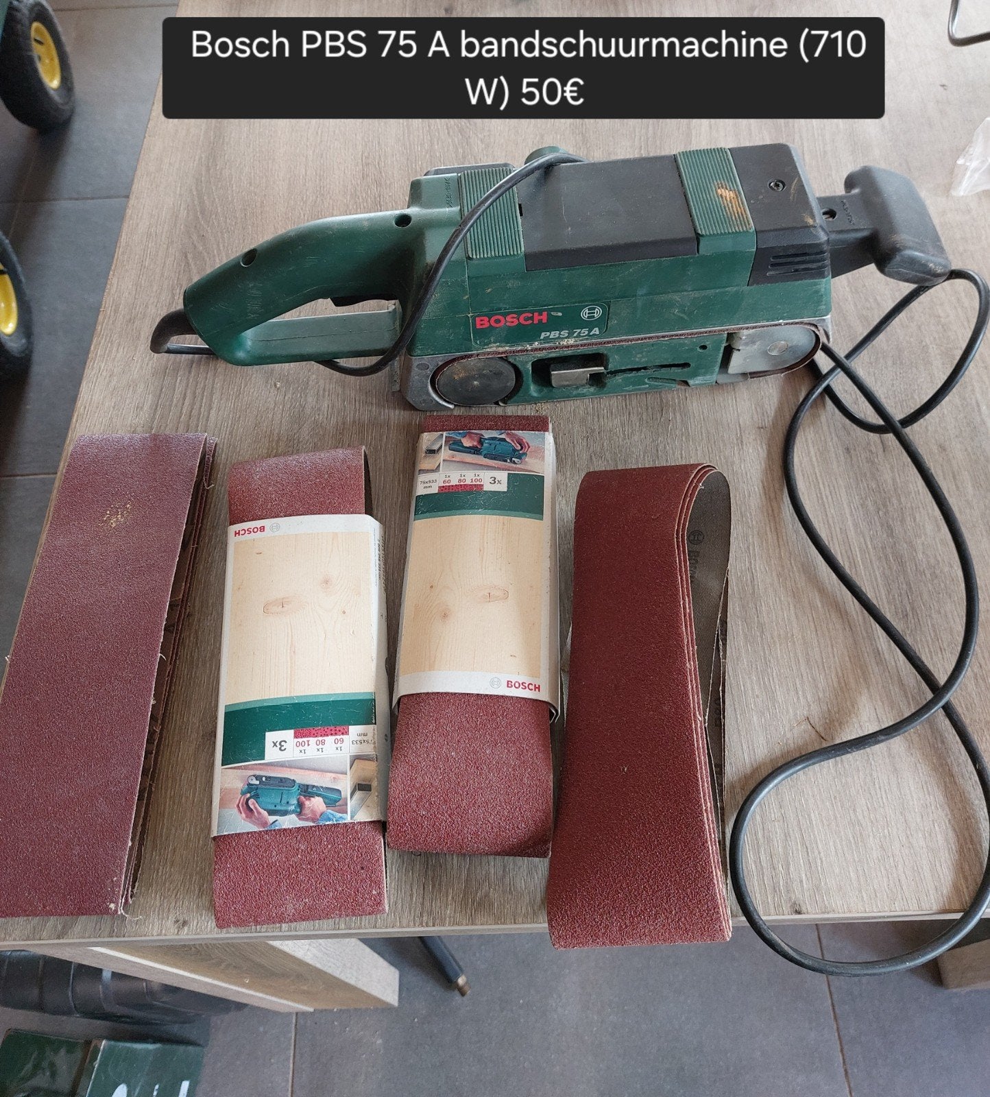 Bosch PBS 75 A bandschuurmachine (710 W), Ophalen