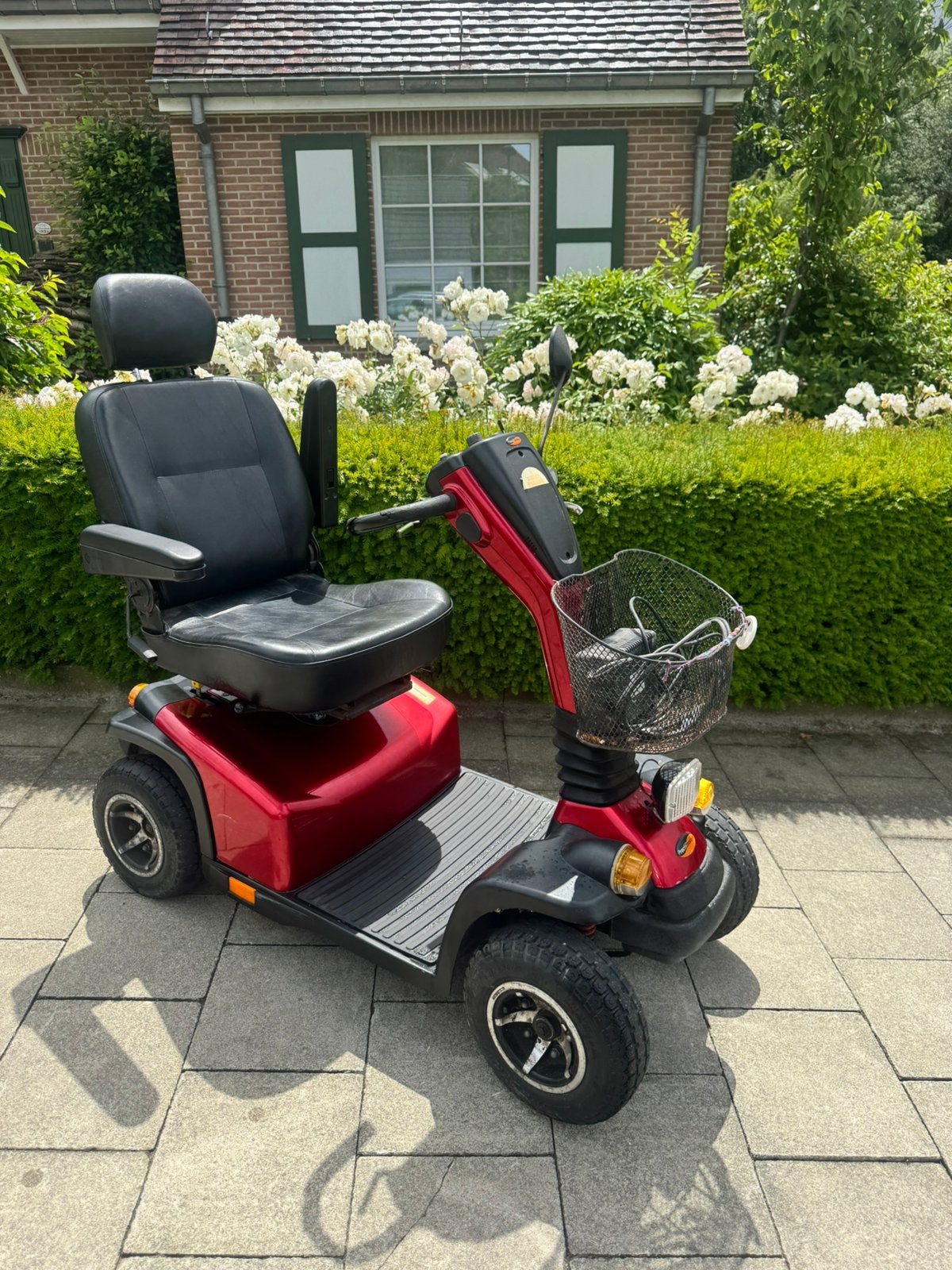 Robuuste Scootmobiel PractiComfort Cyclone 15 Scootmobiel, Ophalen of Verzenden, Inklapbaar, Zo goed als nieuw, Elektrische rolstoel