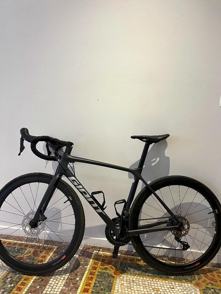 Giant TCR Advanced 1+ Disc-Pro || Maat M, Ophalen, Carbon, Schijfrem, Giant