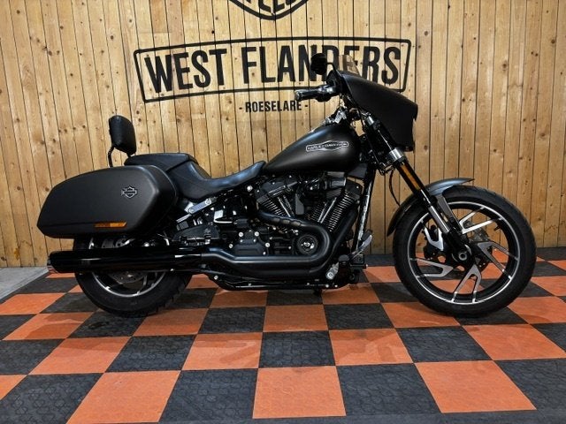 Harley-Davidson Sport Glide (bj 2020), Via Galileo Galilei 1
30033   Noale, IT, 1745 cc, Aprilia, Bedrijf