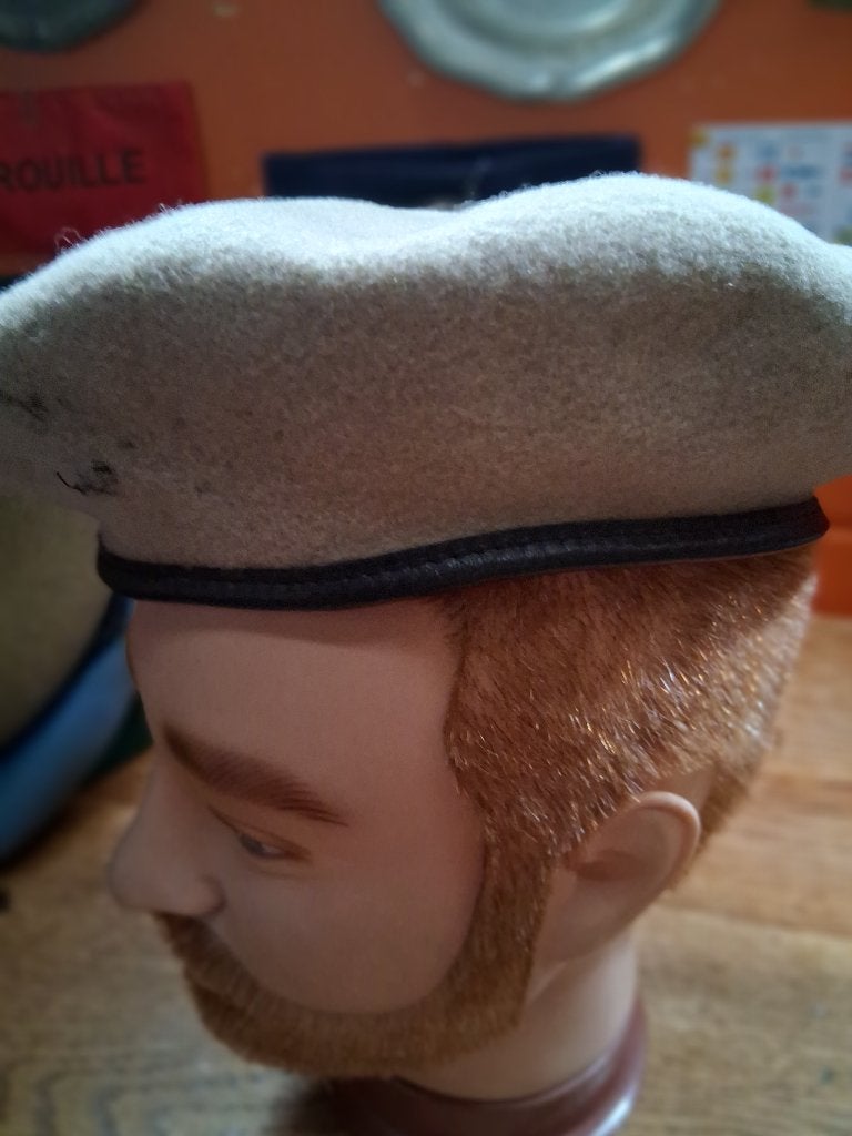 Béret belge, Enlèvement ou Envoi, Armée de terre, Casque ou Béret