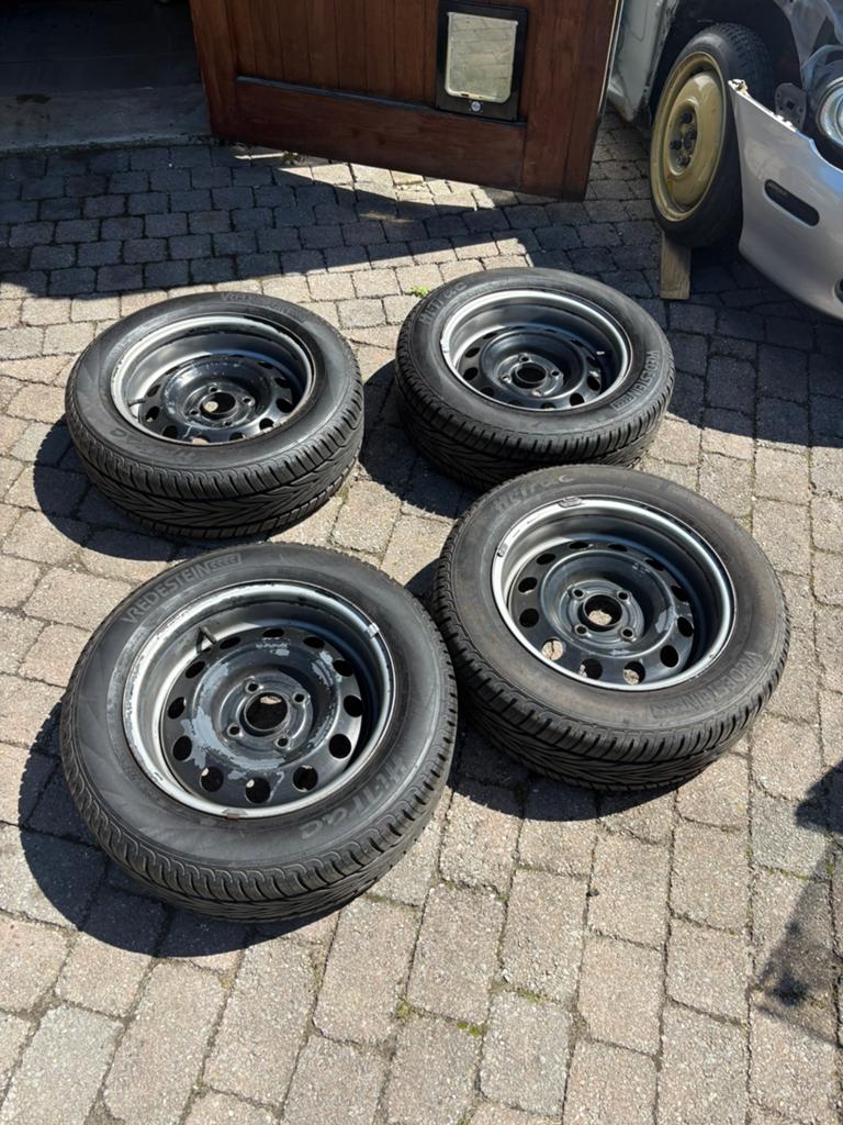 Brede steelies 4x114,3 15 inch, Ophalen