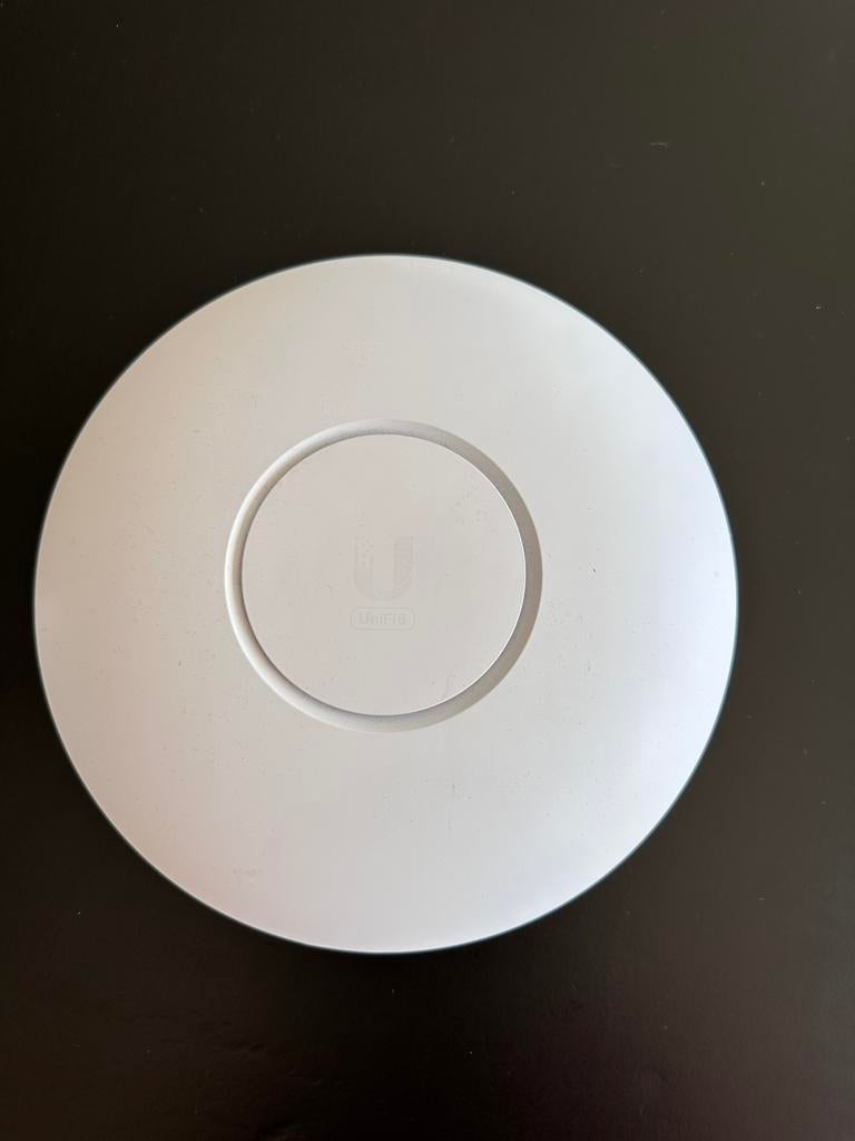 Unifi 6 pro access point, Informatique & Logiciels, Points d'accès, Enlèvement ou Envoi, Comme neuf