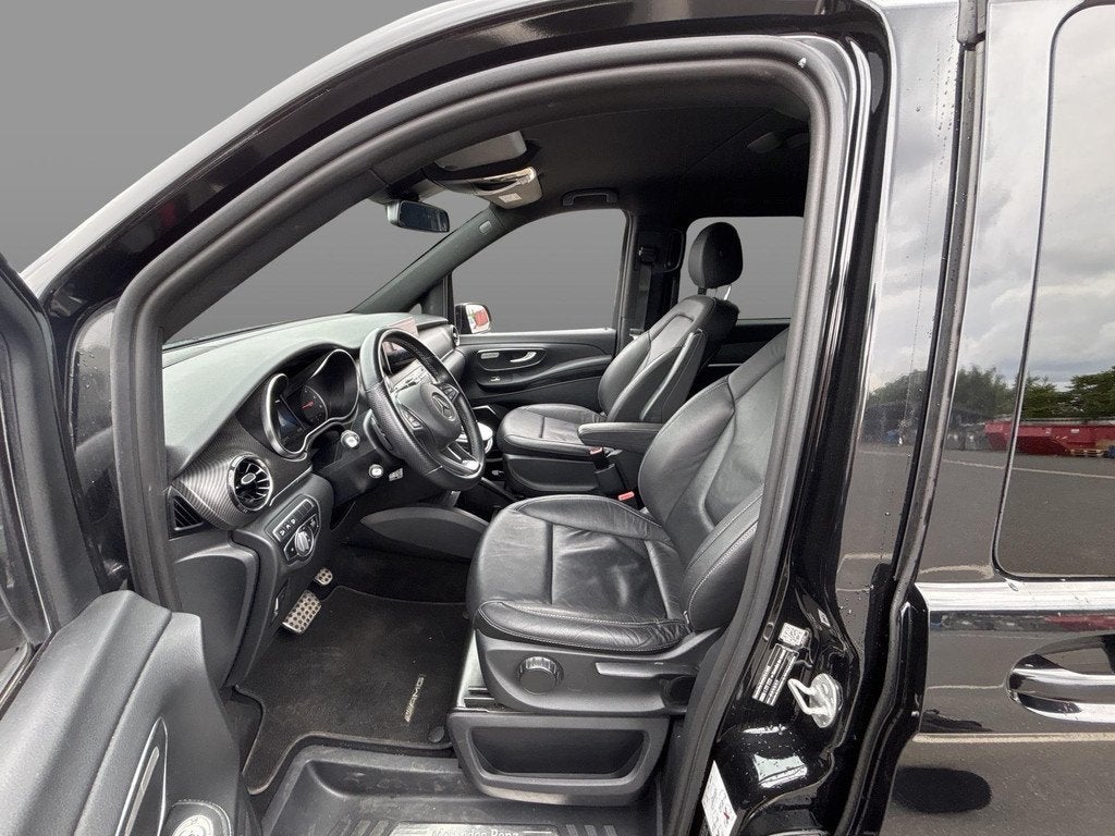 Mercedes-Benz V-Klasse 300 D L3 9G-TRONIC AMG Line | Verwarm, Autos, Entreprise, 2000 kg, Electronic Stability Program (ESP), 5 portes