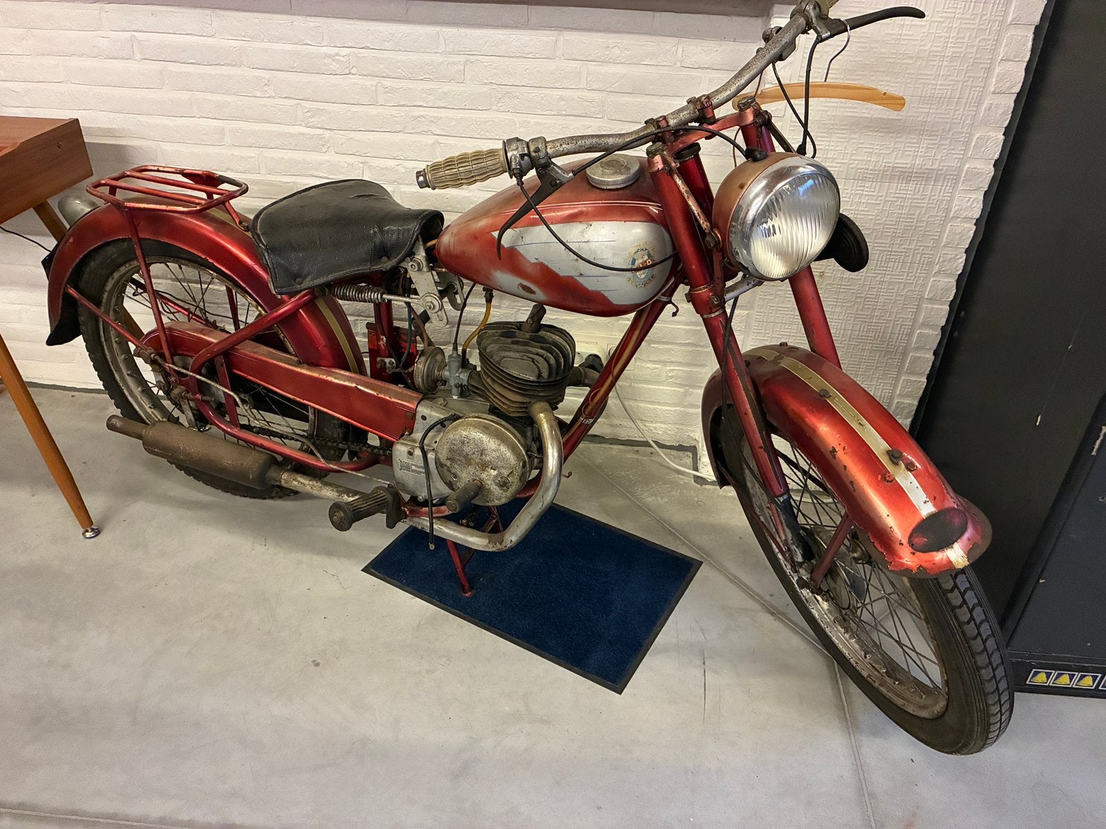 Belgische FLD JLO 125cc oldtimer – ca. 1953, 125 cc, 11 kW of minder, 1 cilinder