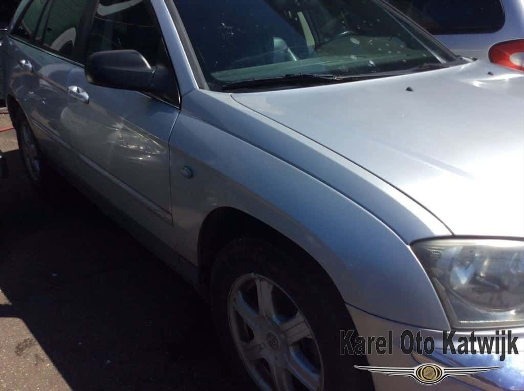 Voorscherm rechts Chrysler Pacifica 2005-2008 grijs, Garde-boue, Utilisé, -, -