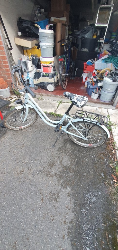 Vélo bleu Prestige Shopper pour fille, Vélos & Vélomoteurs, Frein à main, Comme neuf, Enlèvement, 14 pouces ou moins
