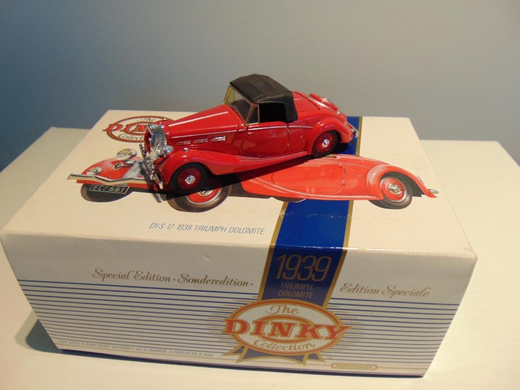 Dinky Toy DYS 17 Triumph Dolomite - 1939 - Special Edition, Ophalen of Verzenden, Zo goed als nieuw, Auto, Dinky Toys