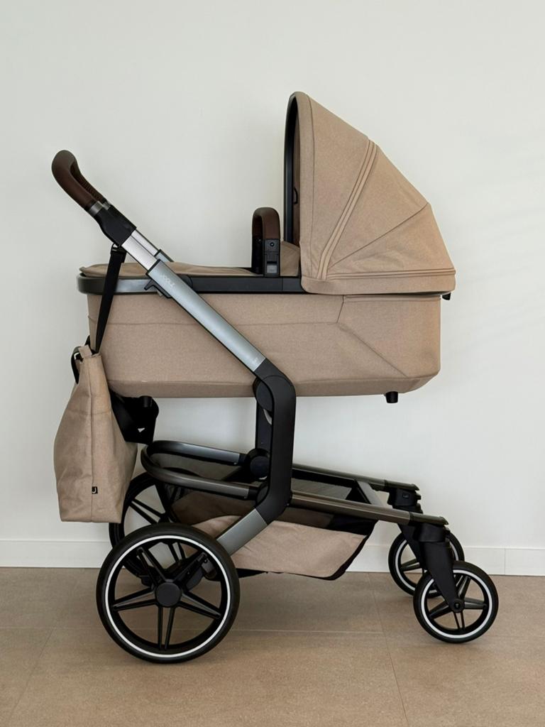 Joolz Day 5 Sandy Taupe + accessoires – TOPstaat, Kinderen en Baby's, Kinderwagens en Combinaties, Ophalen, Zo goed als nieuw
