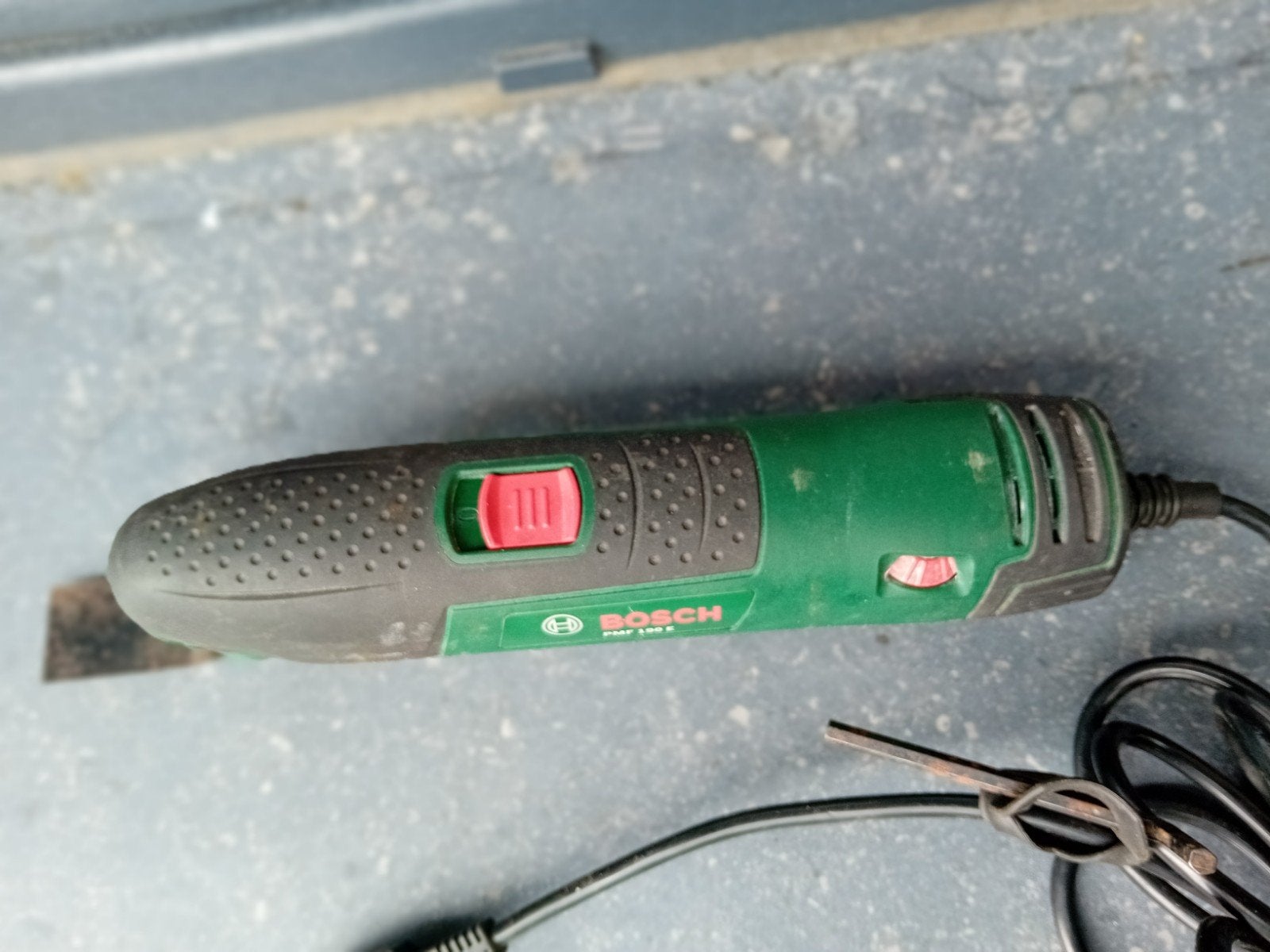 Bosch PMF 190E set outil multifonction impeccable, Bricolage & Construction, Outillage | Outillage à main, Enlèvement