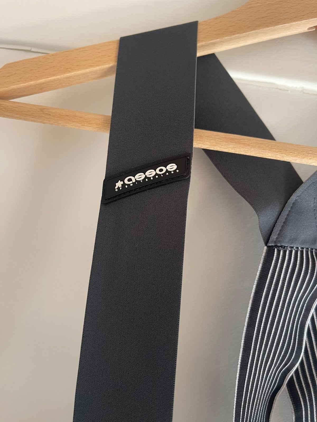 Fietsbroek dames Assos maat large, Fietsen en Brommers, Ophalen, Zo goed als nieuw