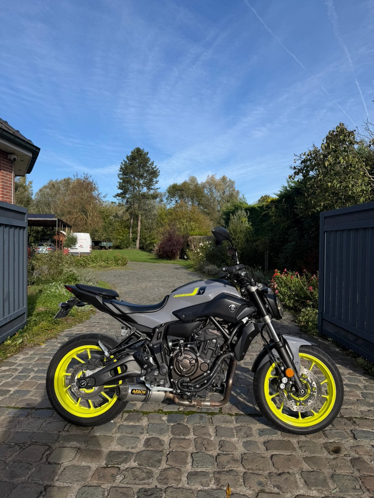 Yamaha MT-07 Night Fluo * A / A2 (35kw* @AelbrechtMotors, Motoren, Bedrijf