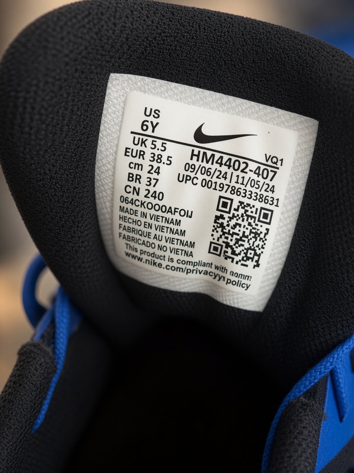 Nike Cosmic Runner GS taille EU 38.5-Nouveau, Neuf, Course à pied, Chaussures de course à pied, Enlèvement ou Envoi