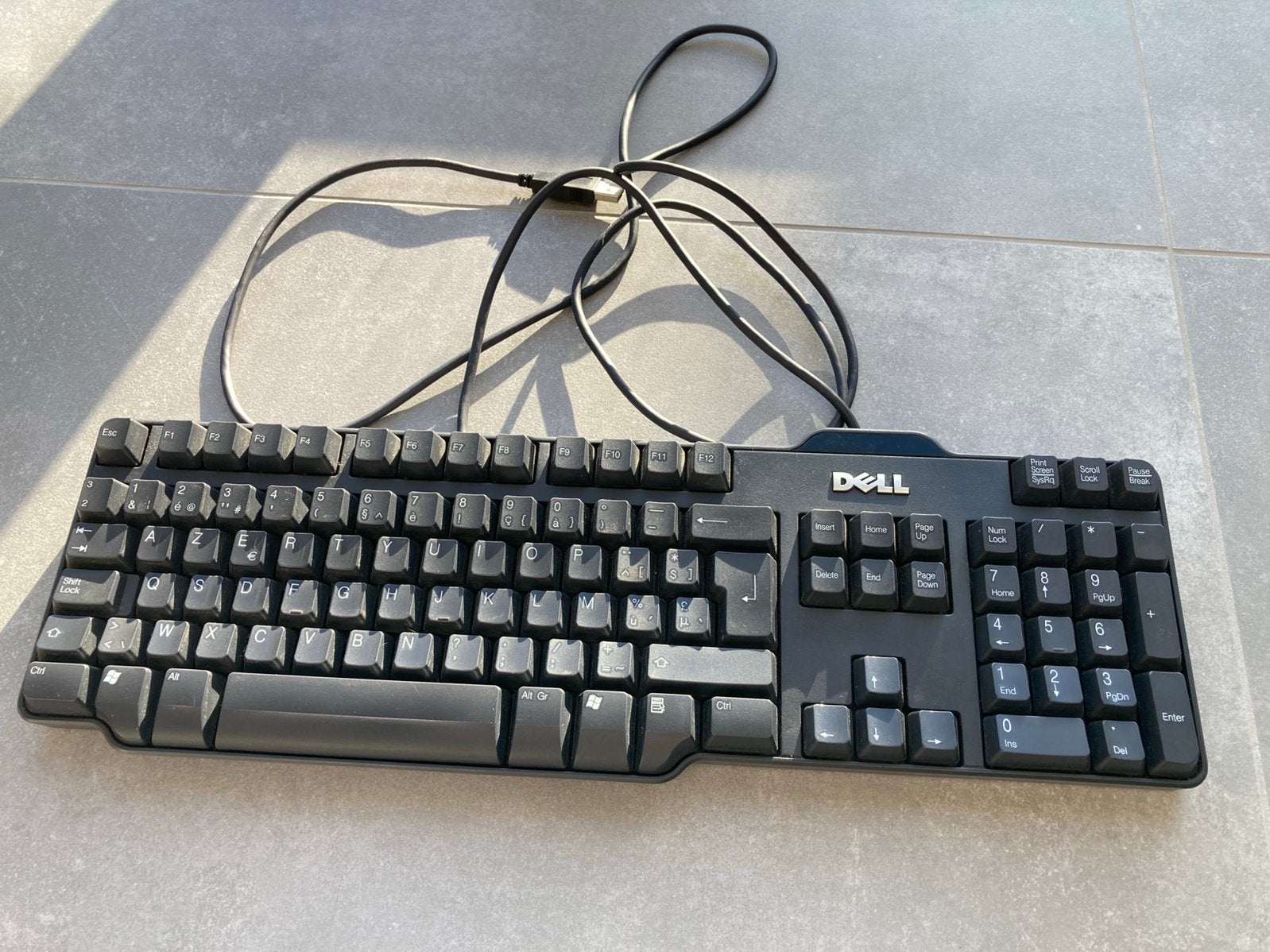 Dell toetsenbord - azerty, Computers en Software, Toetsenborden, Azerty, Ophalen of Verzenden, Zo goed als nieuw, Numeriek gedeelte