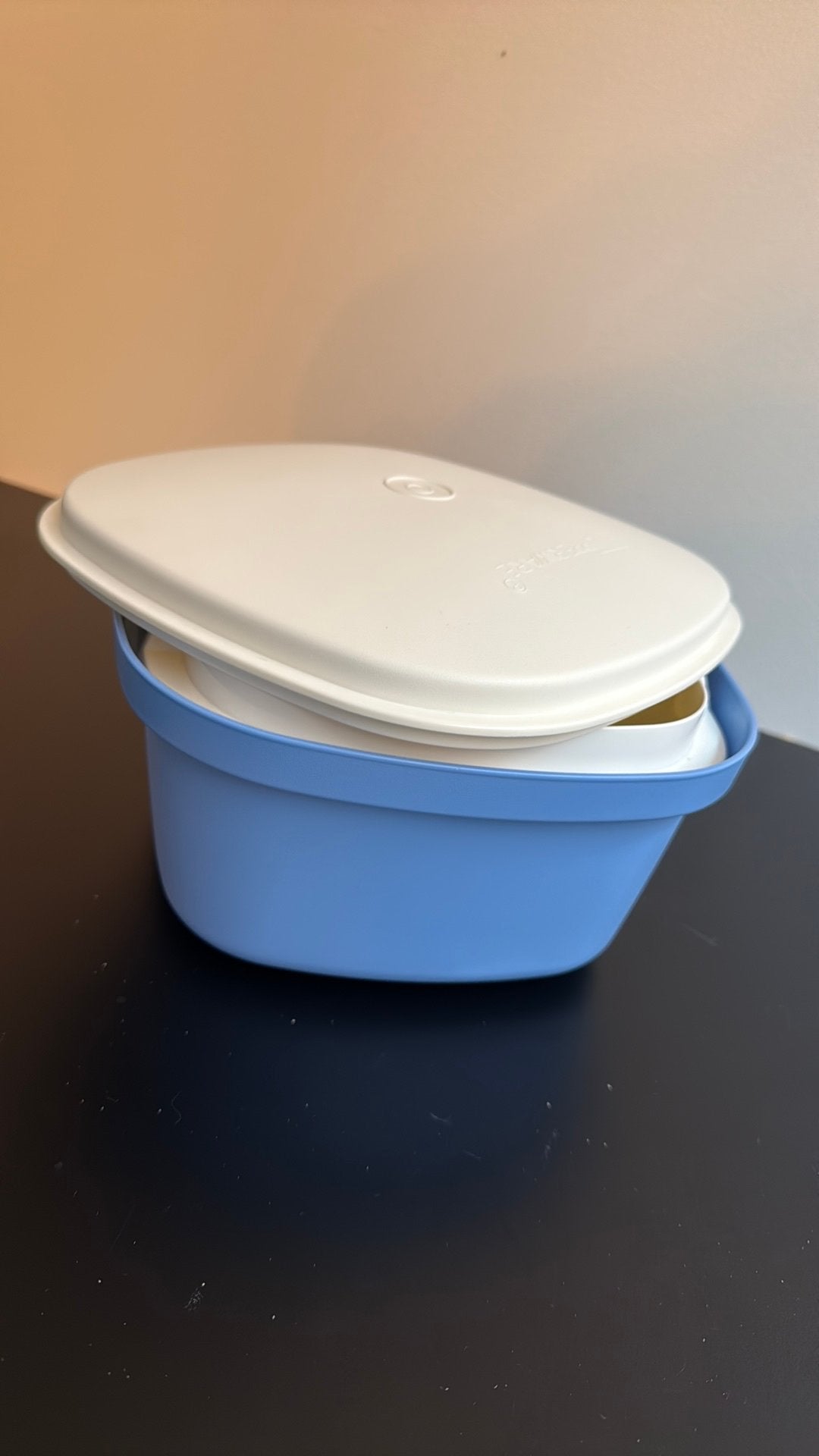 Tupperware serveerwonder, Maison & Meubles, Cuisine| Tupperware, Comme neuf, Enlèvement ou Envoi