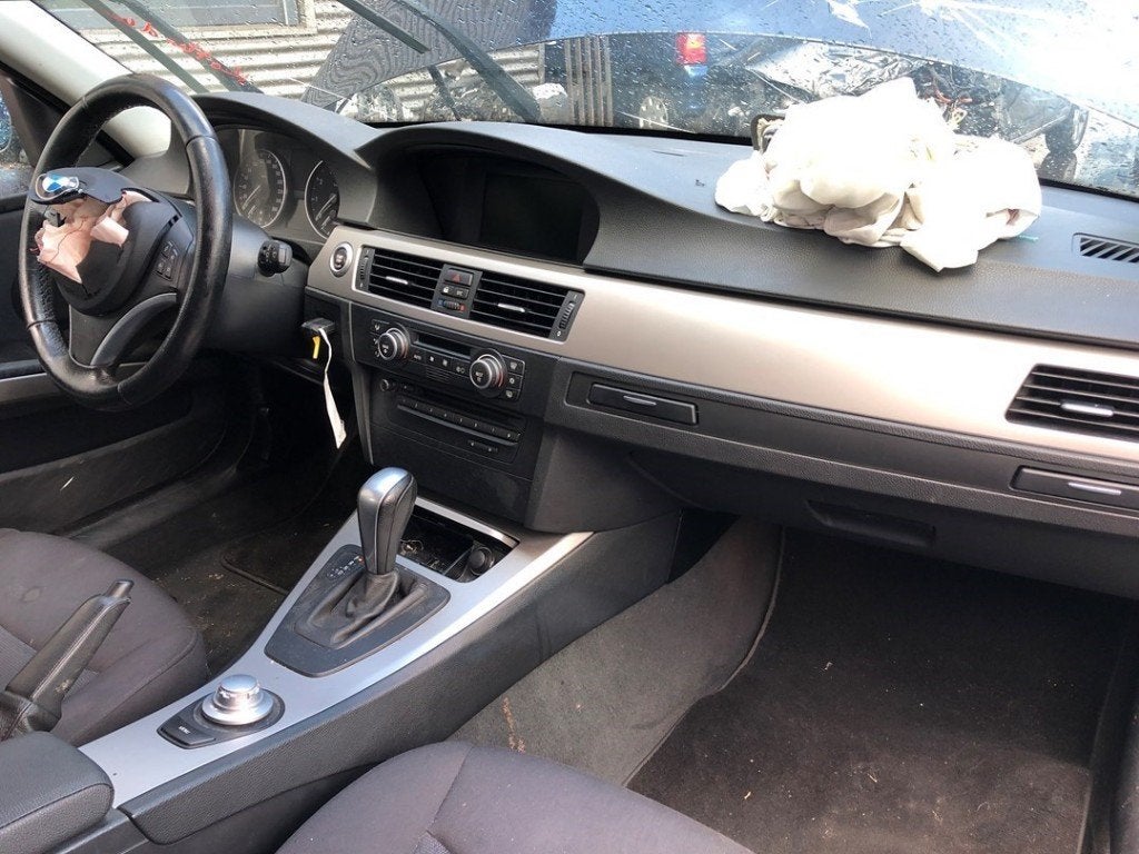 PORTE GOBELET / VIDE POCHE BMW 3 serie Touring (E91), Utilisé, BMW, Petuelring 130
80809  München, DE, Bayerische Motoren Werke AG