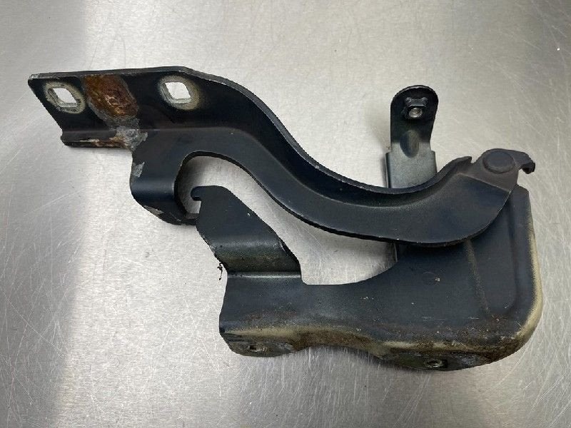 CHARNIERE DE CAPOT Daewoo / Chevrolet Captiva (C100), Utilisé, Daewoo
