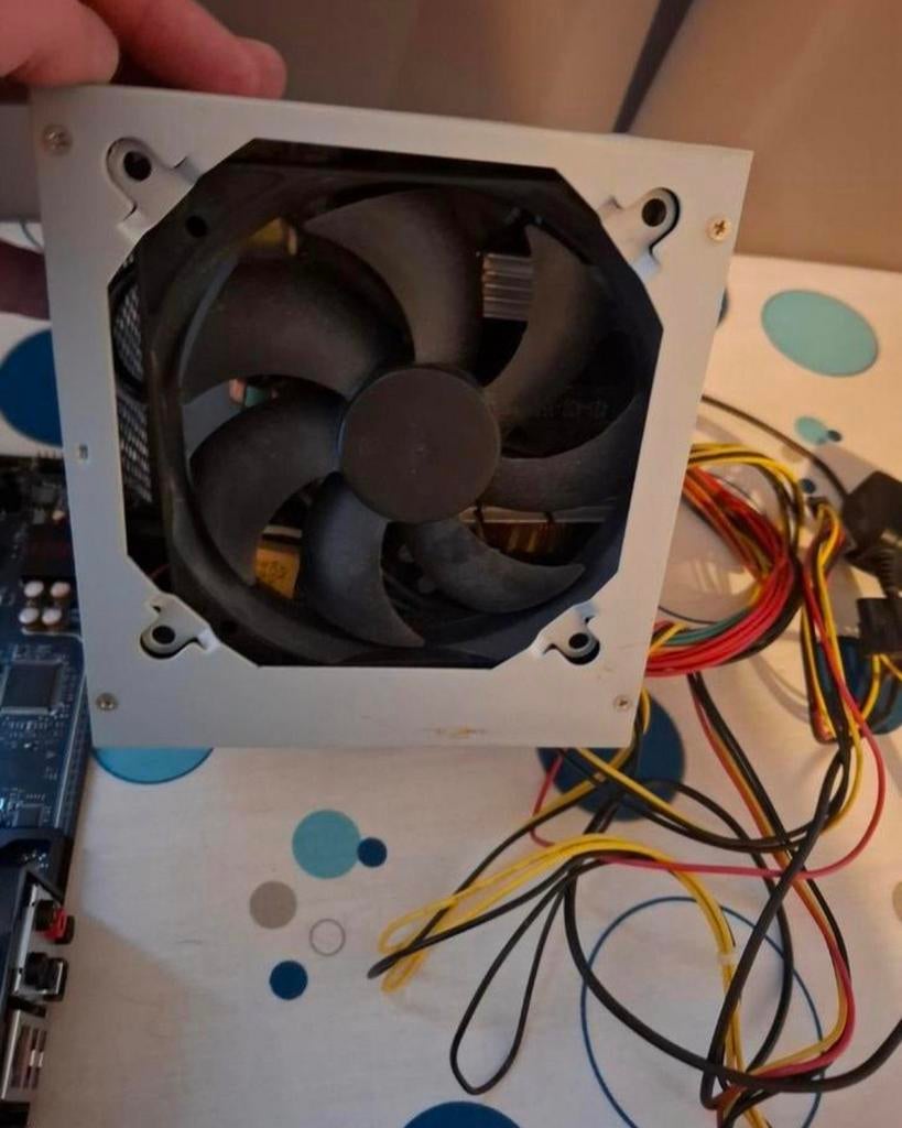 koeler en MSI B250 Gaming Pro Carbon moederbord voor pc, Computers en Software, Moederborden, Ophalen, Gebruikt, Overige soorten