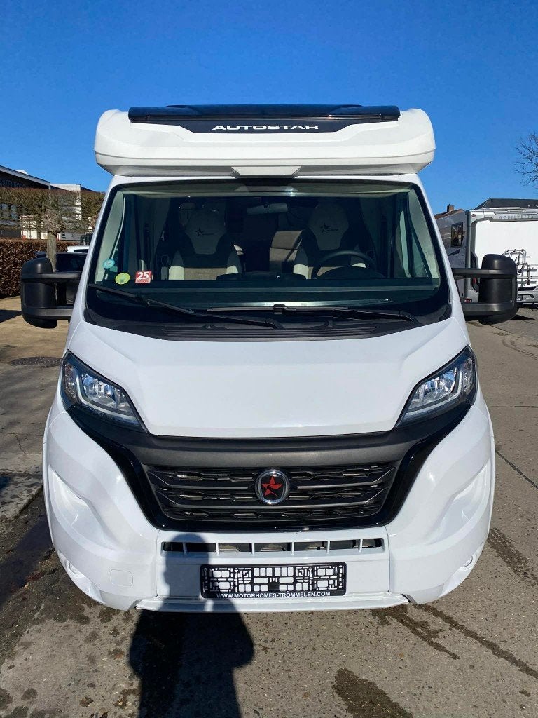 Autostar P680 LJ Performance***, Autres marques, Entreprise, Fiat, Douche