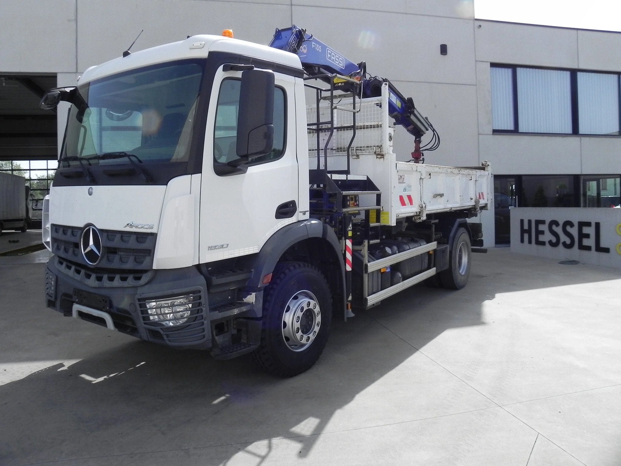 Mercedes-Benz Arocs 1830 kipper en kraan, Achat, Mercedes-Benz, Diesel, Automatique