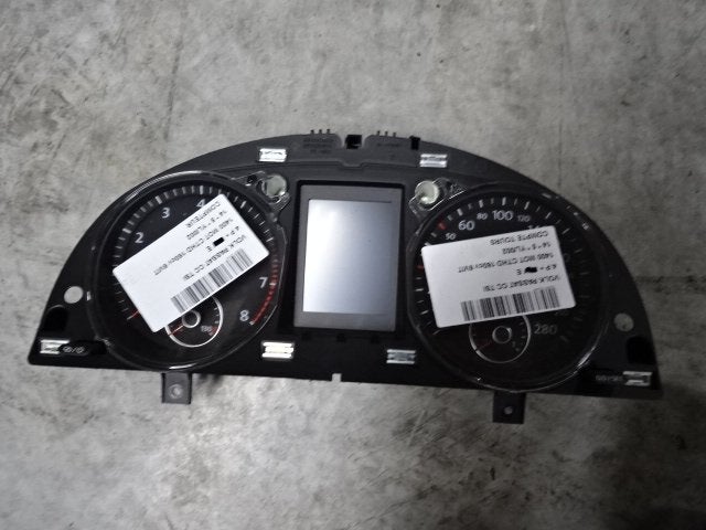 COMPTEUR DE VITESSE Volkswagen Passat (3C2), Autos : Pièces & Accessoires, Tableau de bord & Interrupteurs, Volkswagen, Utilisé