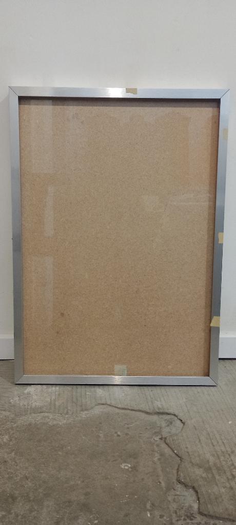 Leeg frame van aluminium—formaat 50x70 (ideaal 47x67), c29, Huis en Inrichting, Woonaccessoires | Lijsten, Ophalen, Gebruikt, Metaal of Aluminium