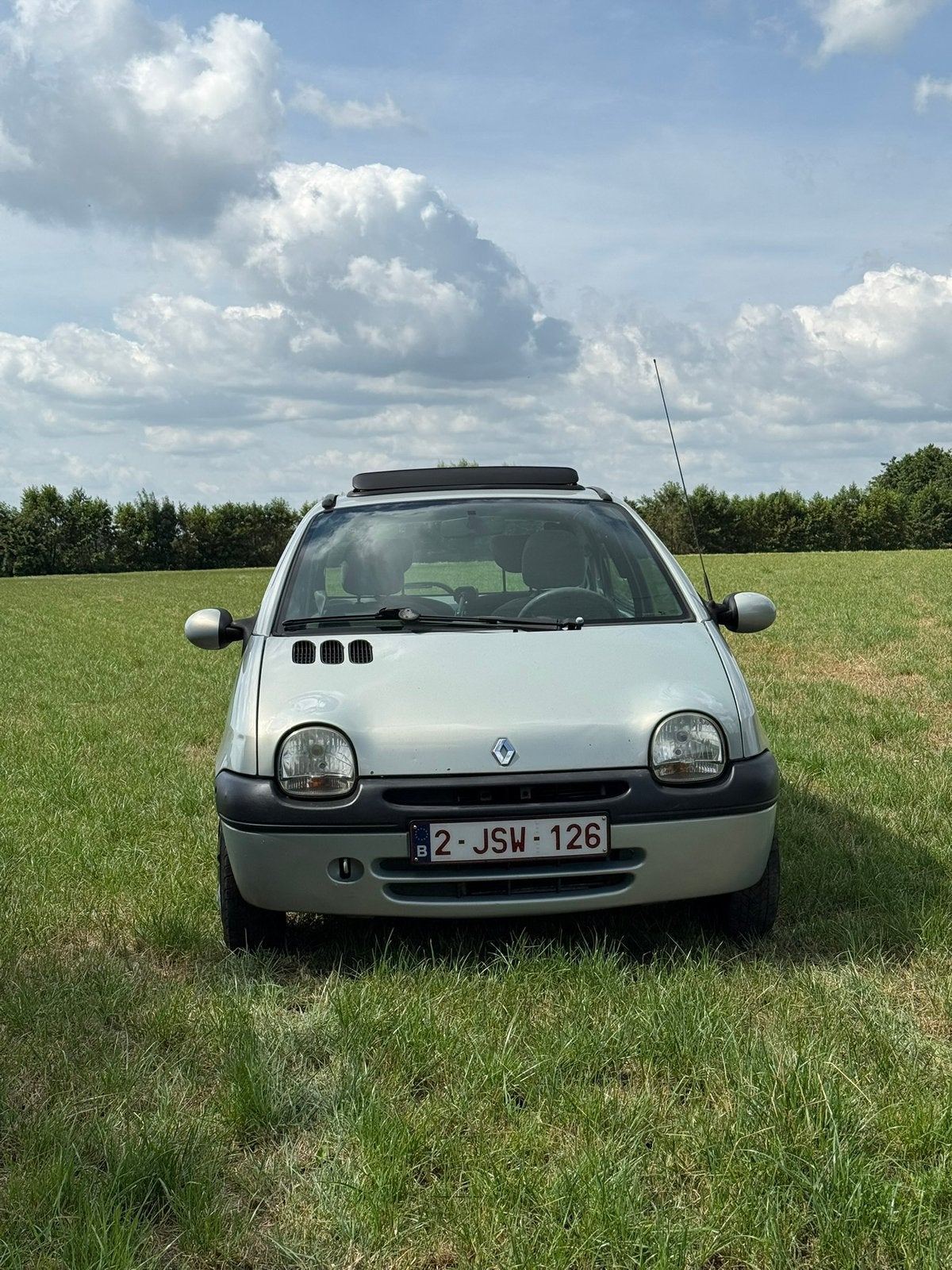 Renault Twingo 75pk airco panoramadak, Auto's, Twingo, Handgeschakeld, Particulier, Zilver of Grijs