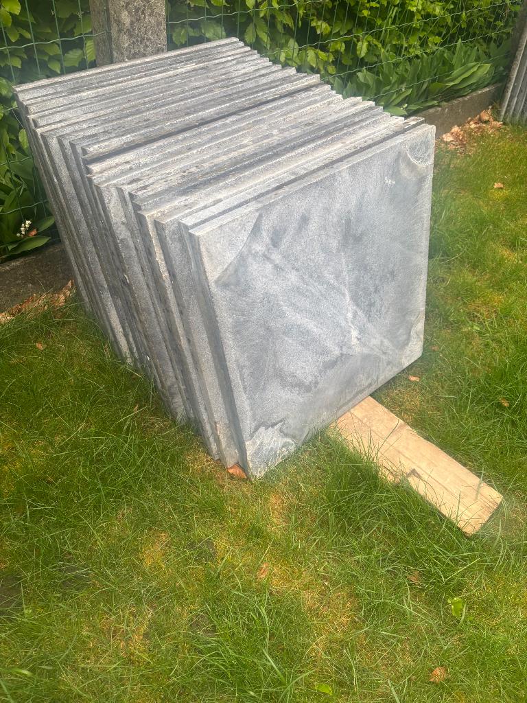 Tegels blauwe steen 50x50x2,5, Doe-het-zelf en Bouw, Tegels, Ophalen, 40 tot 60 cm, Gebruikt, 40 tot 60 cm