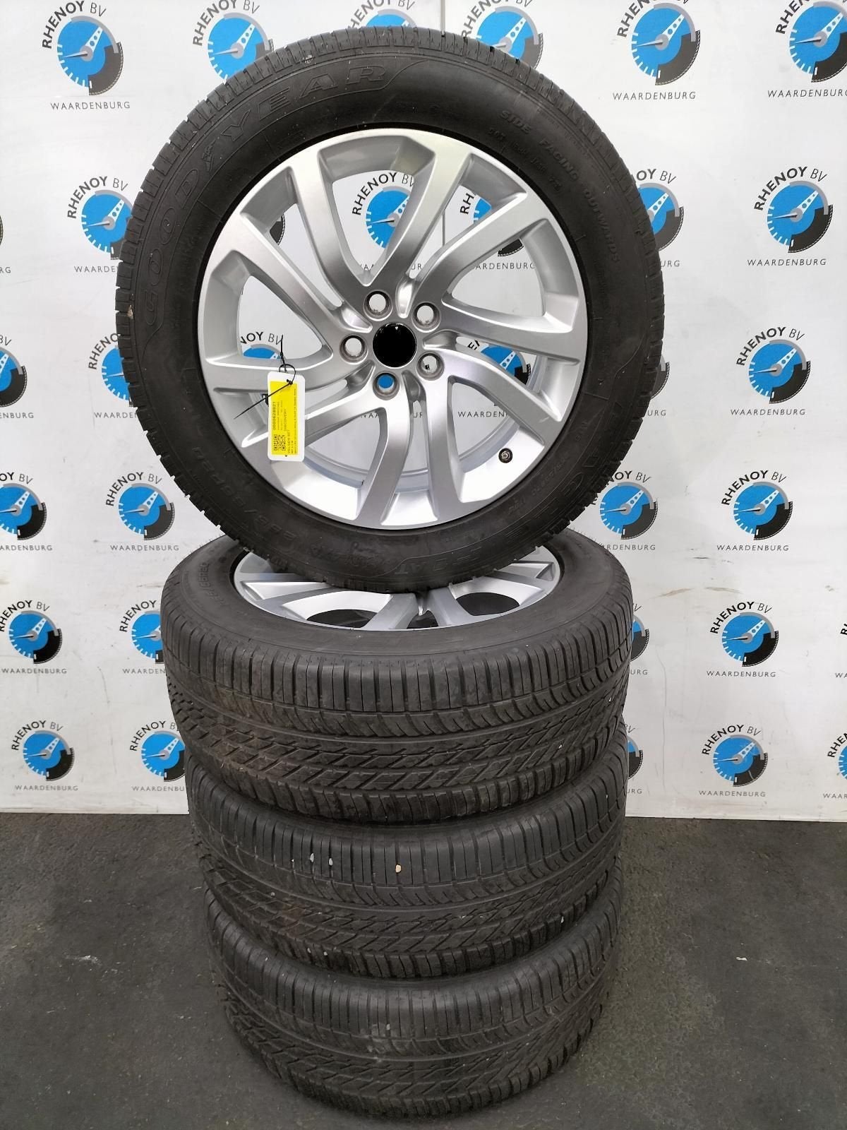 Discovery sport (L462) 2017 255/55 20 Goodyear, Auto-onderdelen, Gebruikt, 255 mm, -, -