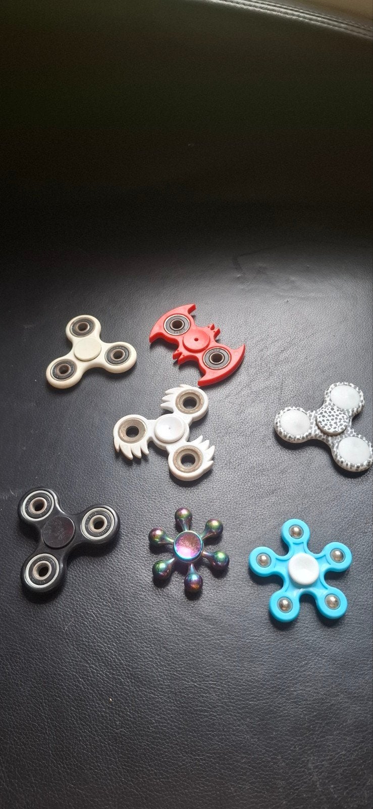 Fidget spinners, Enlèvement