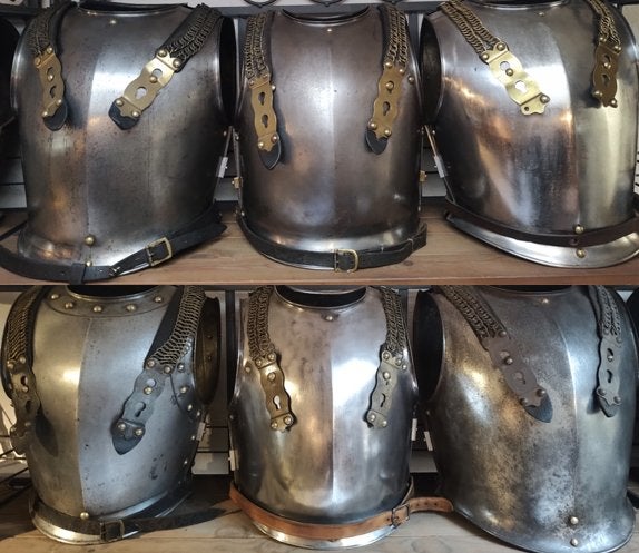 Militaria " Le Bibelot " winkel, Ophalen of Verzenden
