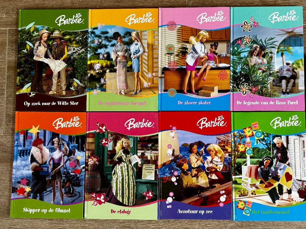 lot van 8 boeken Barbie Club - nieuwstaat, Enlèvement ou Envoi, Comme neuf, Barbie Club, Fiction général
