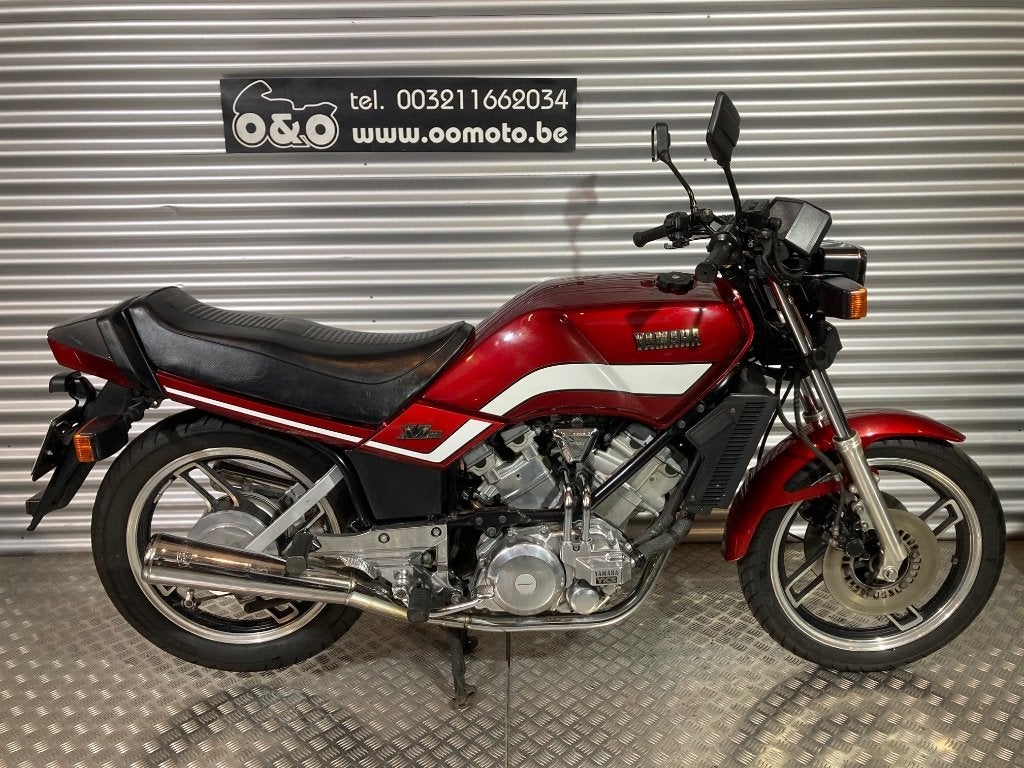 Yamaha XZ550 en état très bien entretenu! Oldtimer, Motos, Motos | Yamaha, 550 cm³, Permis Moto A, Entreprise, Occasion